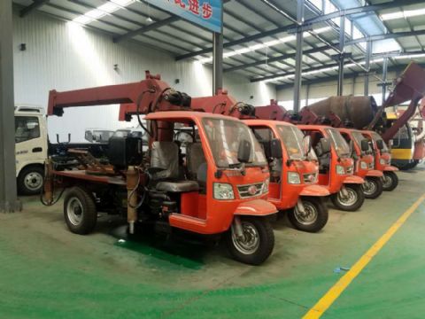 點擊查看詳細信息<br>標題：3噸吊樹機 閱讀次數：2522