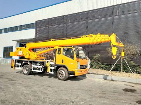 點擊查看詳細信息<br>標題：12噸凱馬汽車吊 閱讀次數：2207