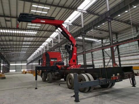 點擊查看詳細信息<br>標題：15噸折臂吊 閱讀次數：2785