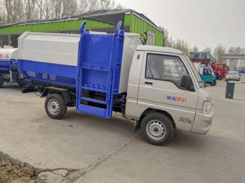 點擊查看詳細信息<br>標題：3.5方汽油版福田馭菱垃圾車 閱讀次數：3329