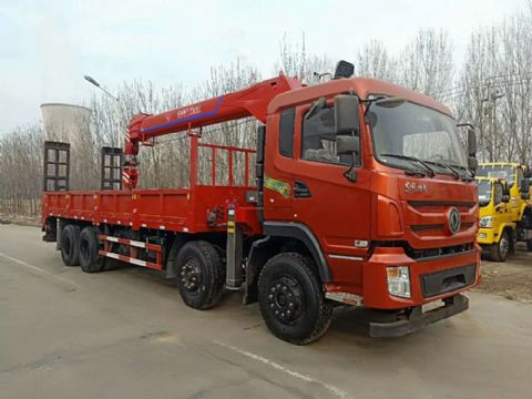 點擊查看詳細信息<br>標題：16噸東風(fēng)隨車吊 閱讀次數(shù)：3675