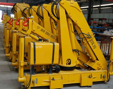 點擊查看詳細信息<br>標題：SQ3S3  3.2噸折臂吊 閱讀次數：2670