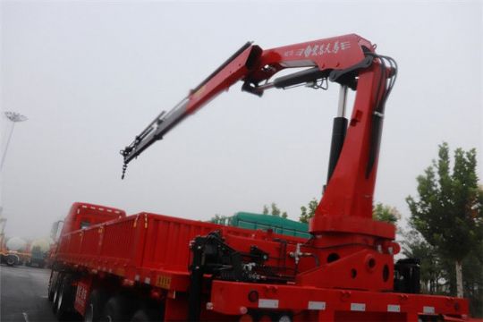 點擊查看詳細信息<br>標題：SQ5S3  5噸折疊臂 閱讀次數：3328
